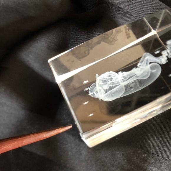 Crystal 3D Etched Betty Boop Paperweight - Picture 9 of 9